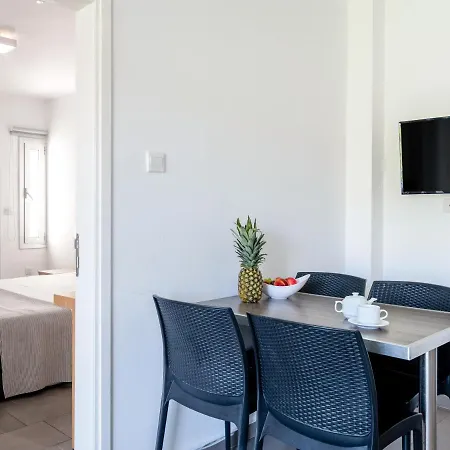 Lägenhet Holiday Home With All The Essentials For Couples In The Sun All Yours