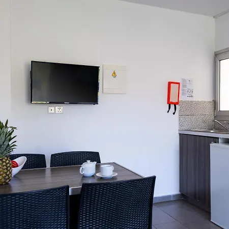 Lägenhet Holiday Home With All The Essentials For Couples In The Sun All Yours