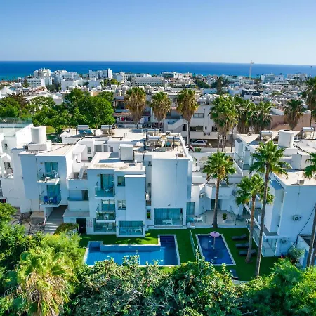 Holiday Home With All The Essentials For Couples In The Sun All Yours Айя-Напа