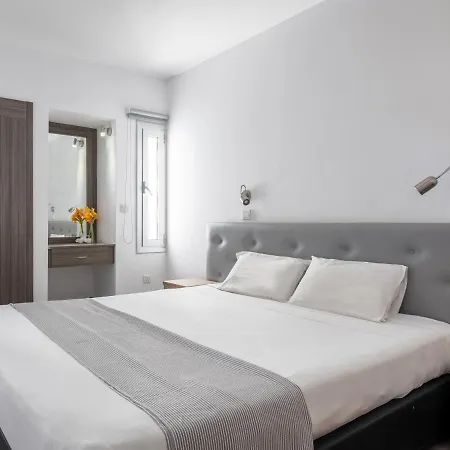 Holiday Home With All The Essentials For Couples In The Sun All Yours *